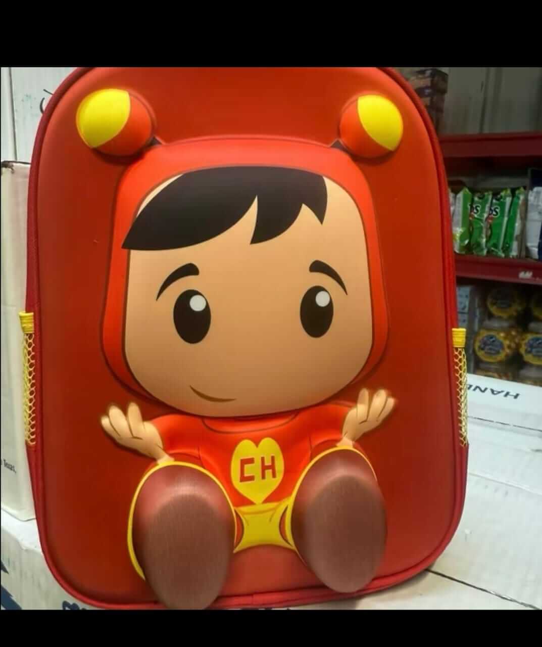 El Chavo del Ocho 3D backpack featuring character design with bright colors and playful expression, perfect for kids.